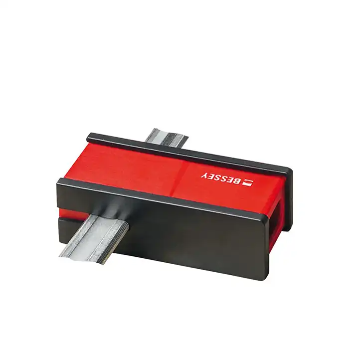 Корпусная струбцина BESSEY KR-VO..