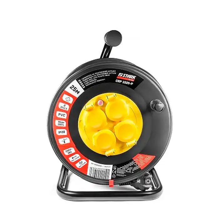 Удлинитель на катушке Stark CRP1525-P..