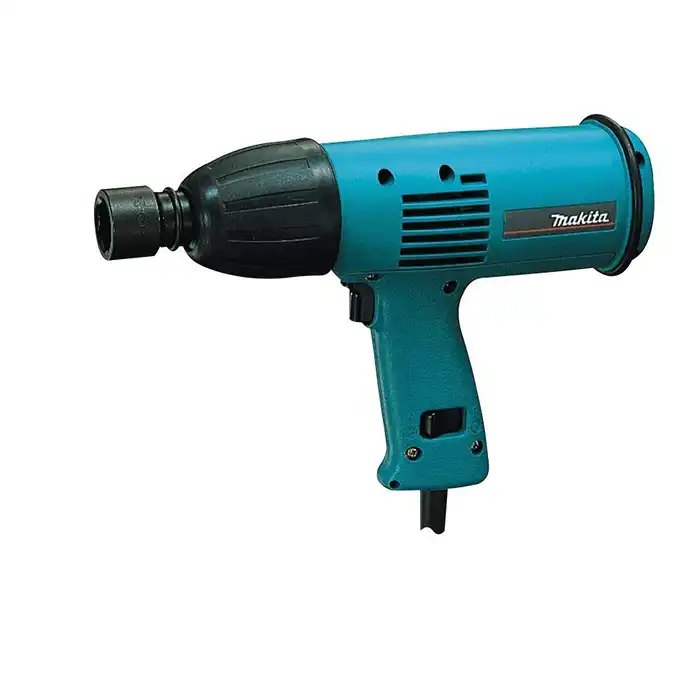 Сетевой ударный гайковерт Makita 6905H..