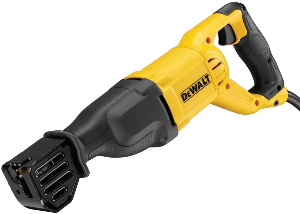 Сабельная пила Dewalt DWE305PK..