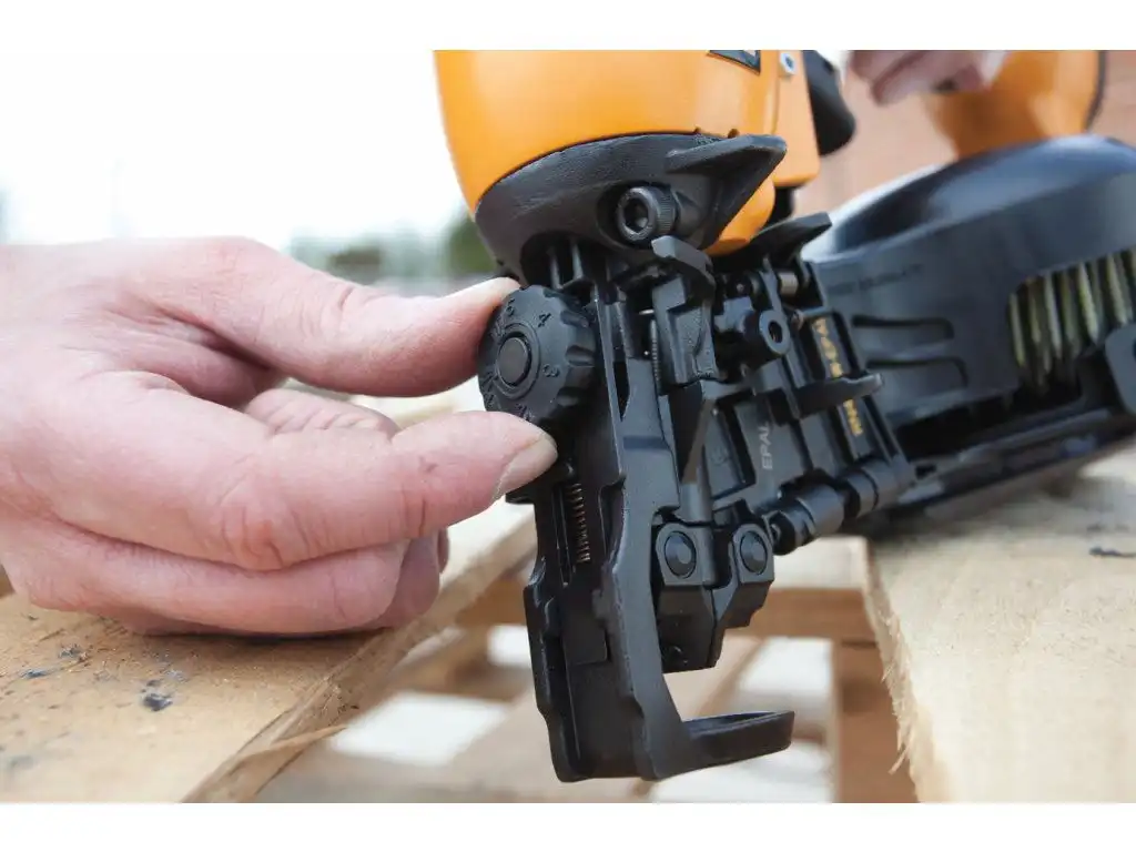 ГВОЗДЕЗАБИВНОЙ ПИСТОЛЕТ RN46DW-1EPA..