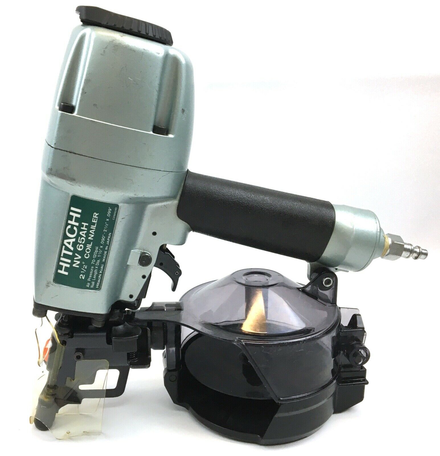 Pistol pneumatic pentru batut cuie Hitachi NV..